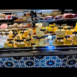 Meet your Posher, Alexandra